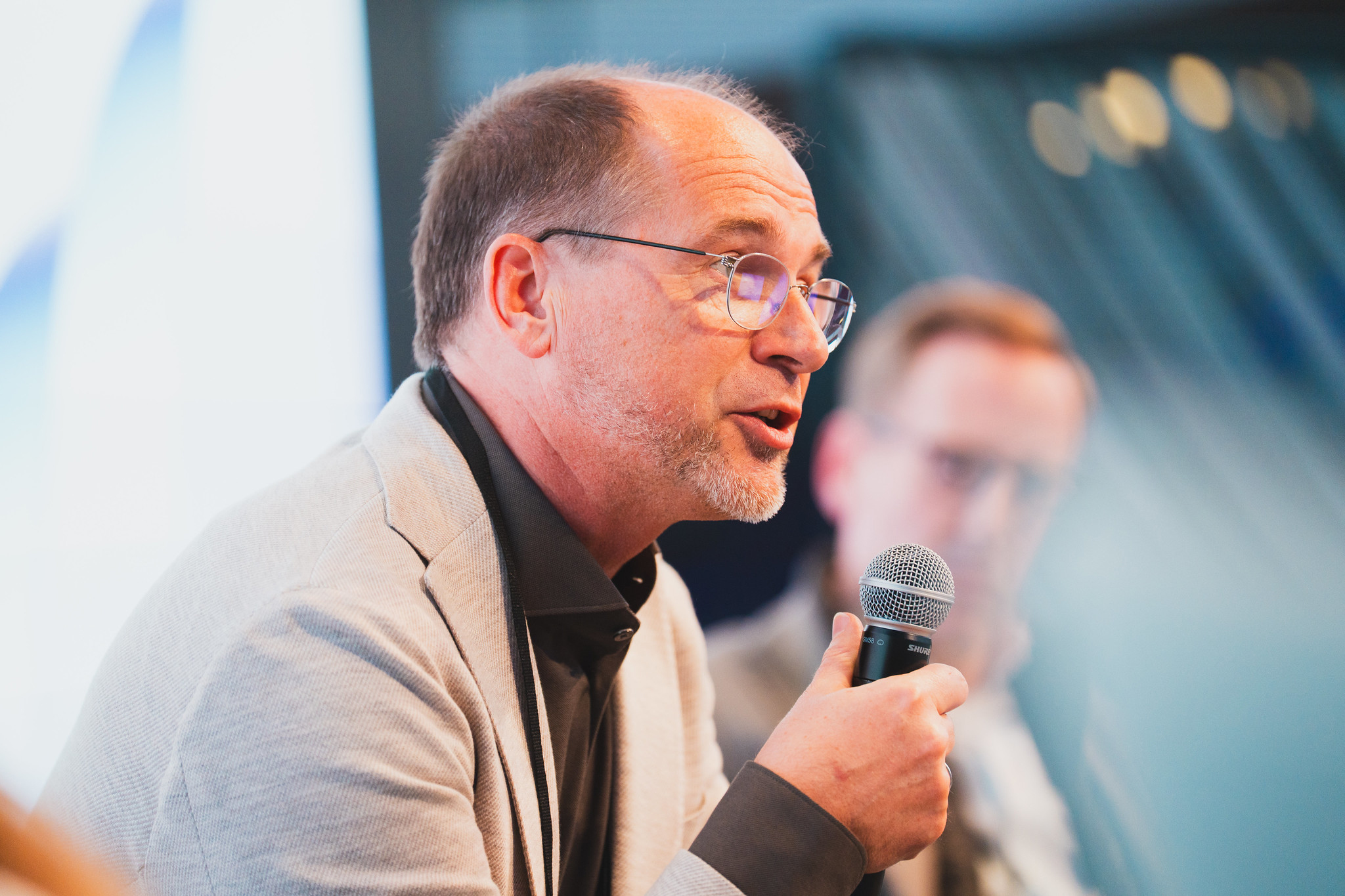 Oliver Duschka speaking at the Plug and Play Germany Summit, Munich